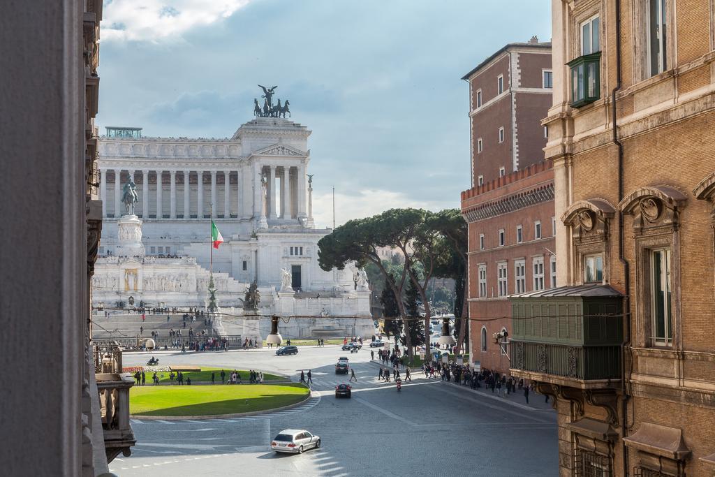 Amazing Suite Piazza Venezia Rome Extérieur photo